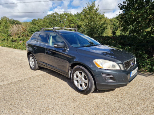Volvo XC60  2.4 D5 SE MANUAL 4WD FSH NEW MOT