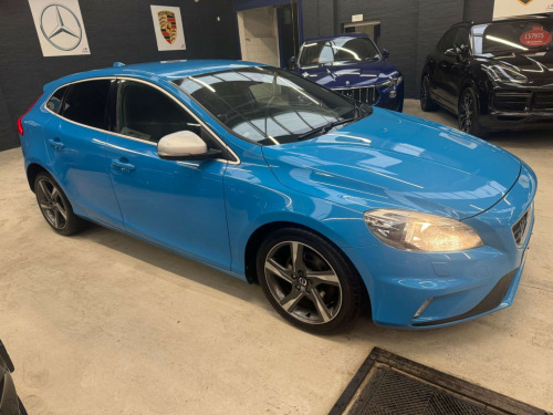 Volvo V40  2.0 R-Design T2 SUPER EXAMPLE FSH NEW MOT LEZ FREE 