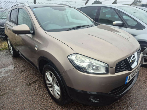 Nissan Qashqai  2.0 n-tec AUTO 4WD **JUST 62,000 MILES** FSH LEZ FREE 