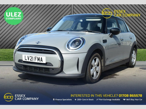MINI Hatch  1.5 Cooper Classic Hatchback 5dr Petrol Manual Eur