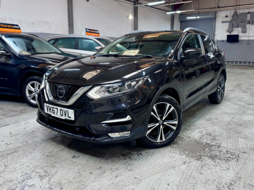 Nissan Qashqai  1.5 dCi N-Connecta Euro 6 (s/s) 5dr