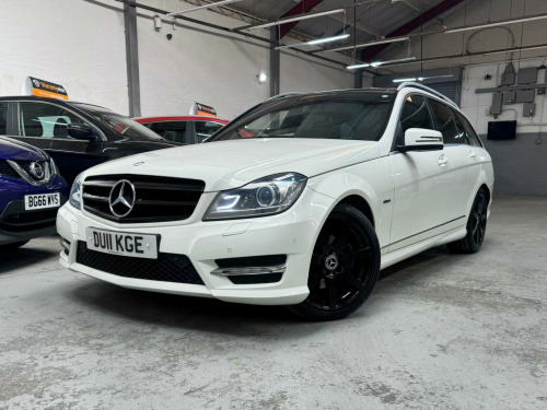 Mercedes-Benz C-Class C220 2.1 C220 CDI BlueEfficiency Sport G-Tronic+ Euro 5 (s/s) 5dr