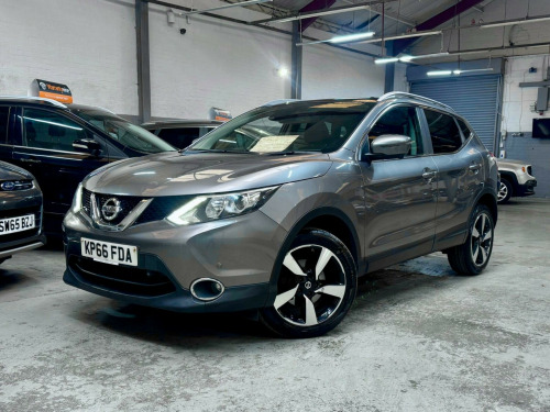 Nissan Qashqai  1.6 dCi N-Connecta 2WD Euro 6 (s/s) 5dr