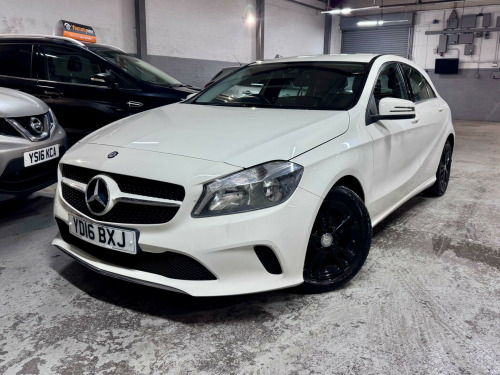 Mercedes-Benz A-Class  1.5 A180d SE Euro 6 (s/s) 5dr 