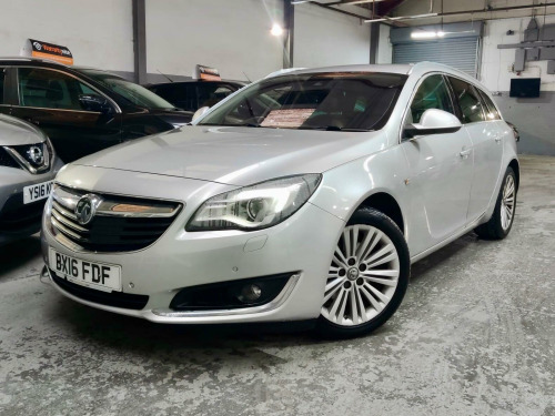Vauxhall Insignia  2.0 CDTi Tech Line Sports Tourer Auto Euro 6 5dr 