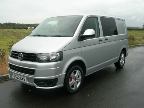 Volkswagen Transporter  2.0 BiTDI T32 Kombi 4dr Diesel DSG L1 H1 (214 g/km, 178 bhp)
