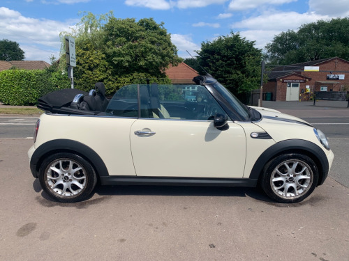 MINI CABRIOLET  1.6 COOPER * CHILLI PACK + HIGH SPECIFICATION UPGRADES*