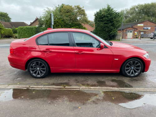 BMW 3 Series  2.0 318D SE BUSINESS  EDITION **SAT NAV**HEATED LEATHER **PRIVACY GLASS **