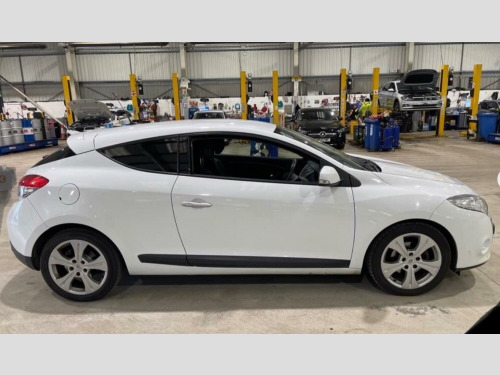 Renault Megane  1.5 dCi (110) Dynamique TomTom Coupe *Â£35 Road Tax * Last Owner 9.5 Years 