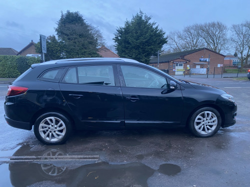 Renault Megane  1.5 Dynamique TomTom Energy DCI (110) Tourer Estate  5 door * Last Owner 6. 