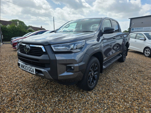 Toyota Hi-Lux  Invincible X D/Cab Pick Up 2.8 D-4D Auto