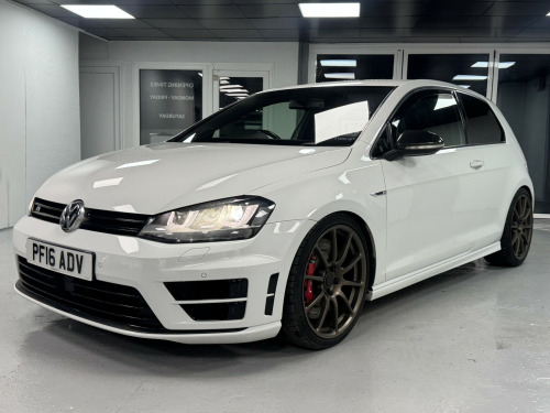 Volkswagen Golf  2.0 TSI BlueMotion Tech R 