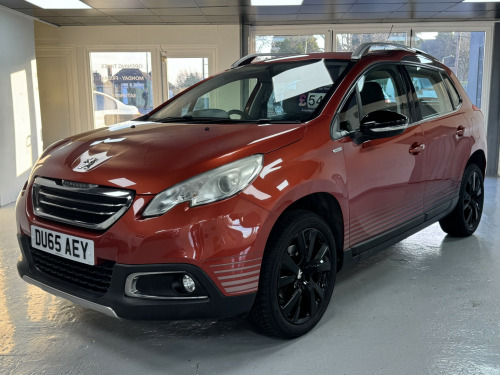 Peugeot 2008 Crossover  1.2 PureTech Urban Cross 