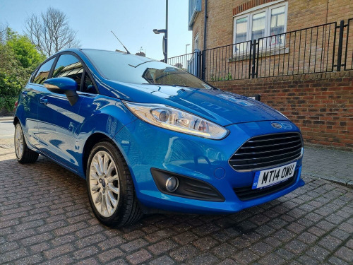 Ford Fiesta  1.0 T EcoBoost Titanium X