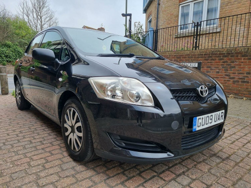 Toyota Auris  1.3 VVT-i T2