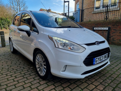 Ford B-Max  1.0 T EcoBoost Titanium 