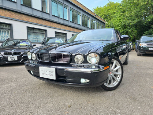 Jaguar XJ  JAGUAR XJ8 SALOON 3.5 V6 FUTURE CLASSIC VERY LOW MILEAGE ONLY 21,000 VERIFI