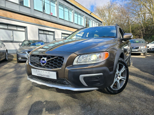 Volvo XC70  3.0 T6 300 BHP AWD RARE & SOUGHT AFTER HIGH SPEC & ONLY 44K MILES BRONZE ME