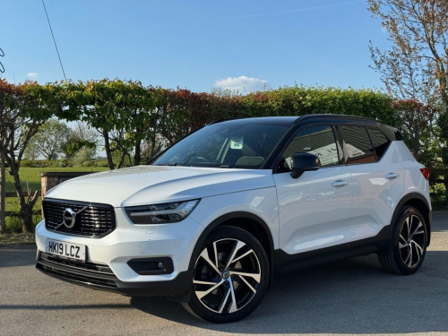 Volvo XC40  2.0 D4 R-Design Pro SUV 5dr Diesel Auto AWD Euro 6