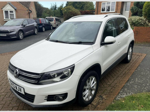 Volkswagen Tiguan  2.0 TDI BlueMotion Tech SE
