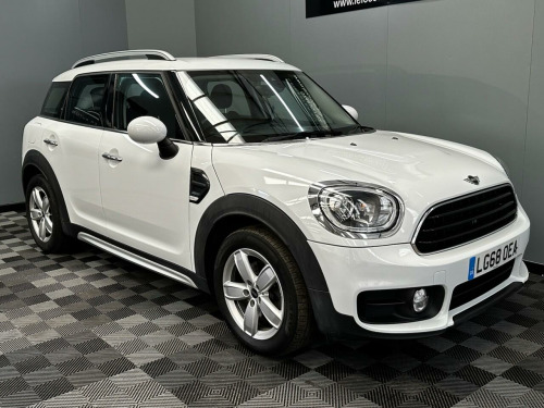 MINI Countryman  1.5 COOPER 5d 134 BHP ++IMMACULATE/1 OWNER/HIGH SPEC++