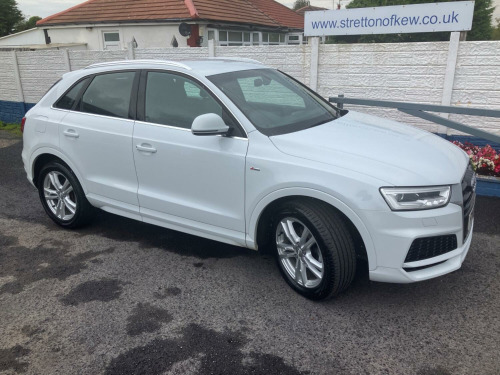 Audi Q3  1.4 TFSI CoD S line Edition