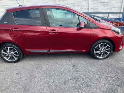 Toyota Yaris  1.5 VVT-i Y20 Bi-tone
