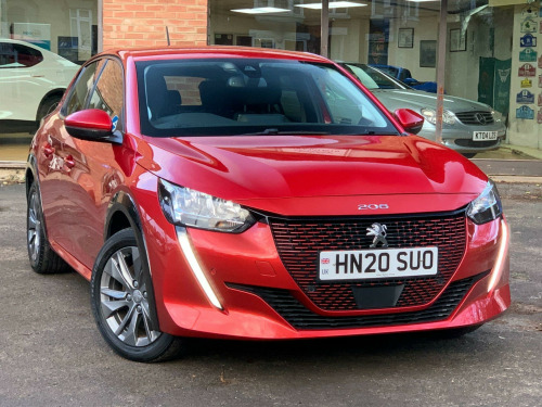 Peugeot 208  50kWh Allure Auto 5dr