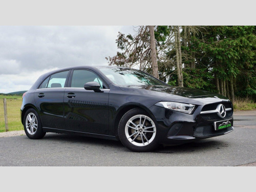 Mercedes-Benz A-Class  1.5 A180d SE