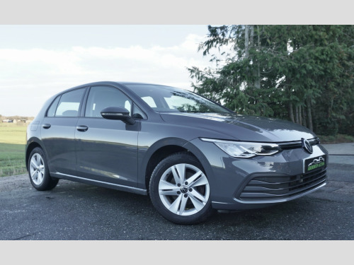 Volkswagen Golf  1.5 TSI Life