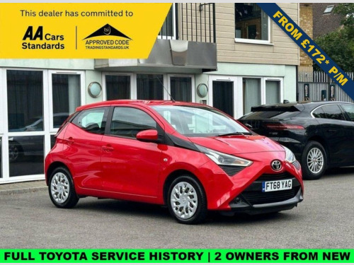 Toyota AYGO  1.0 VVT-i x-play Hatchback 5dr Petrol x-shift Euro