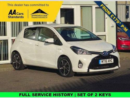Toyota Yaris  1.5 VVT-h Design Hatchback 5dr Petrol Hybrid E-CVT 