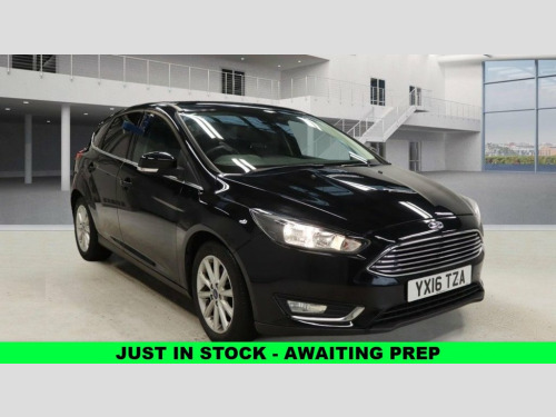 Ford Focus  1.0T EcoBoost Titanium Hatchback 5dr Petrol Manual