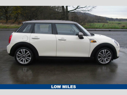 MINI Hatch  1.5 Cooper Seven Hatchback 5dr Petrol Manual Euro 