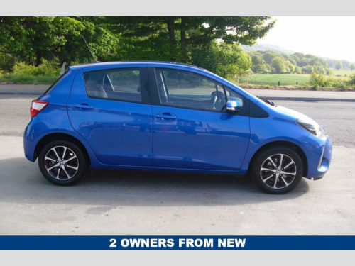 Toyota Yaris  1.5 VVT-i Icon Tech Hatchback 5dr Petrol Manual Eu