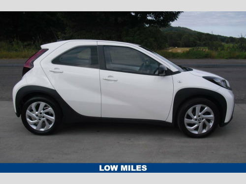 Toyota AYGO  1.0 VVT-i Pure Hatchback 5dr Petrol Manual Euro 6 