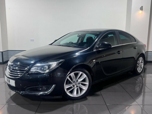 Vauxhall Insignia  2.0 CDTi ecoFLEX SRi Nav Hatchback 5dr Diesel Manu