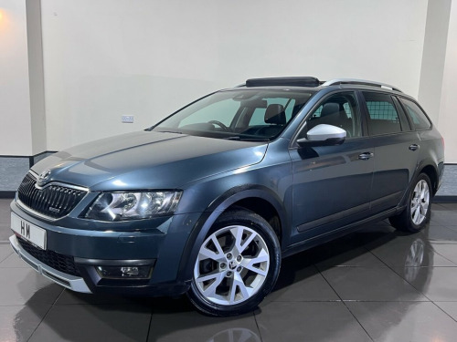 Skoda Octavia  2.0 TDI Scout Estate 5dr Diesel DSG 4WD Euro 6 (s/