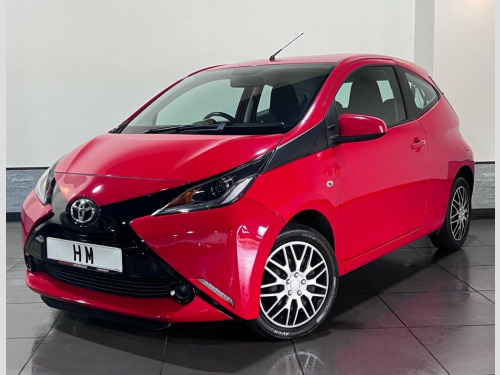 Toyota AYGO  1.0 VVT-i x-play Hatchback 3dr Petrol Manual Euro 