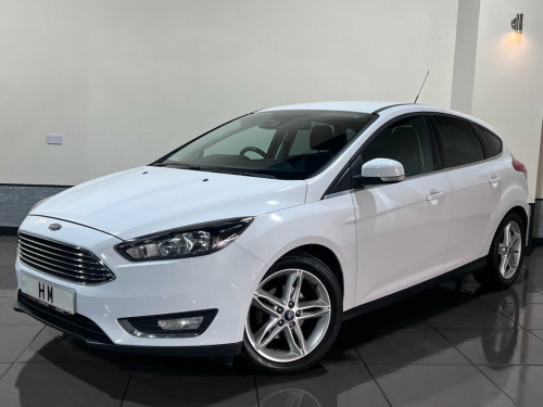 Ford Focus  1.0T EcoBoost Titanium Hatchback 5dr Petrol Manual