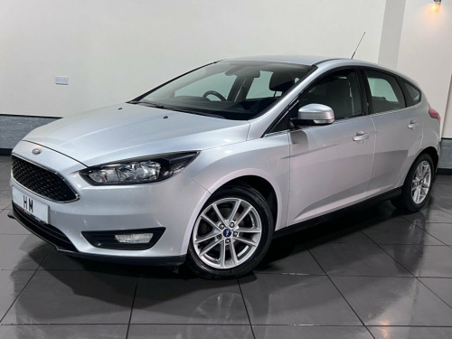 Ford Focus  1.0T EcoBoost Zetec Hatchback 5dr Petrol Manual Eu