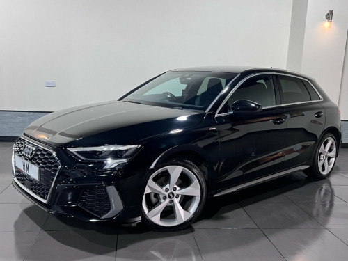 Audi A3  1.5 TFSI 35 S line Sportback 5dr Petrol Manual Eur