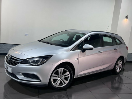 Vauxhall Astra  1.6 CDTi ecoFLEX Design Sports Tourer 5dr Diesel M