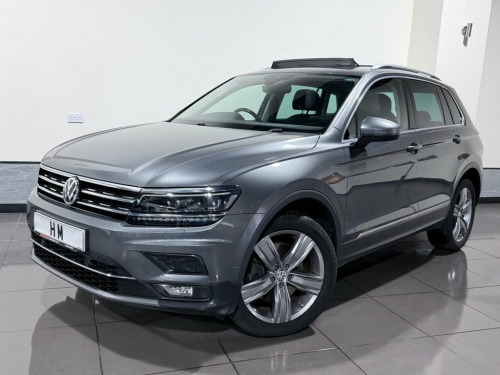 Volkswagen Tiguan  2.0 TDI BlueMotion Tech SEL SUV 5dr Diesel DSG 4Mo 