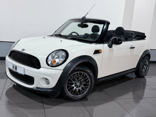 MINI Convertible  1.6 Cooper Convertible 2dr Petrol Manual Euro 6 (s 