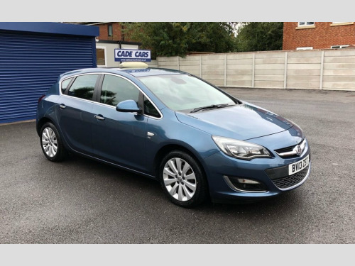 Vauxhall Astra  1.6 16v SE Hatchback 5dr Petrol Manual Euro 5 (115