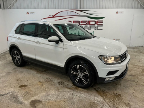 Volkswagen Tiguan  2.0 TDI BlueMotion Tech SE Navigation SUV 5dr Dies