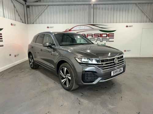 Volkswagen Touareg  3.0 TDI V6 R-Line Tech SUV 5dr Diesel Tiptronic 4M