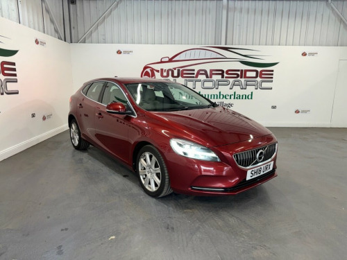 Volvo V40  1.5 T2 GPF Inscription Hatchback 5dr Petrol Auto E