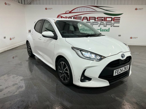 Toyota Yaris  1.5 VVT-h Design Hatchback 5dr Petrol Hybrid E-CVT 